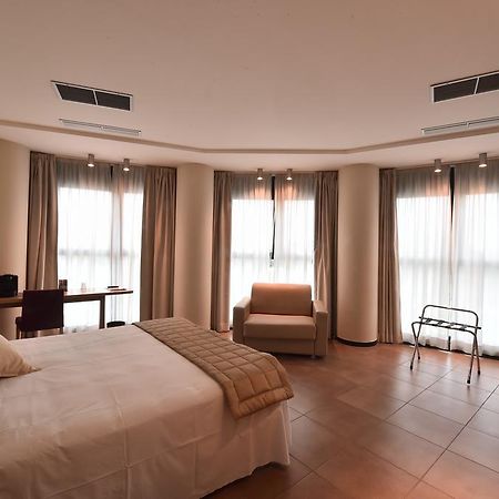 Tati Hotel Lugo  Exteriér fotografie