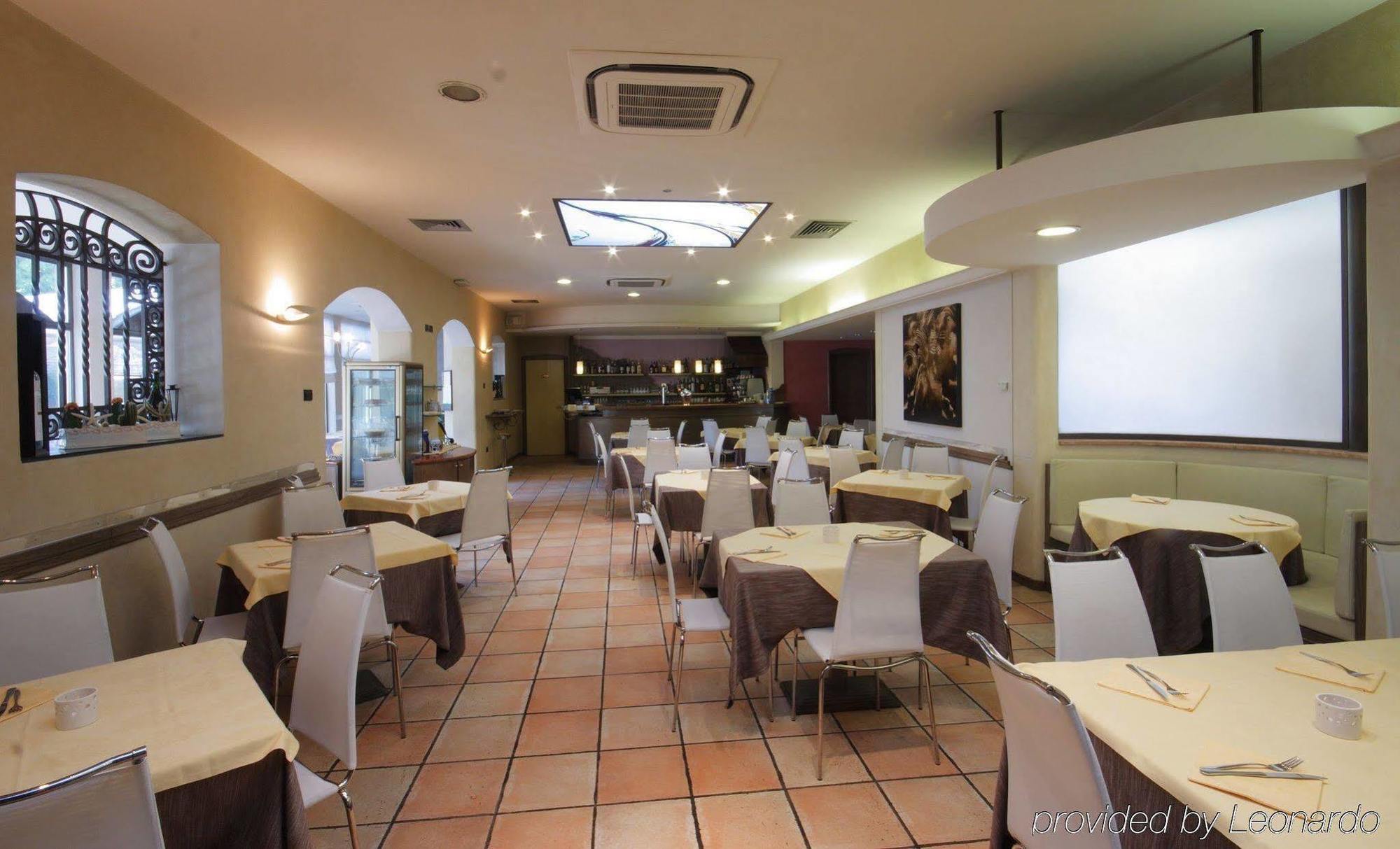 Tati Hotel Lugo  Exteriér fotografie