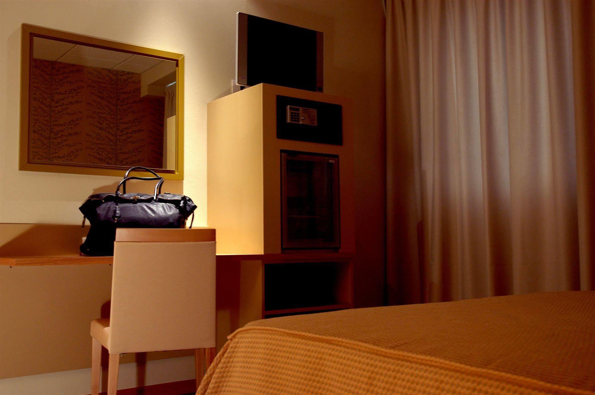 Tati Hotel Lugo  Exteriér fotografie